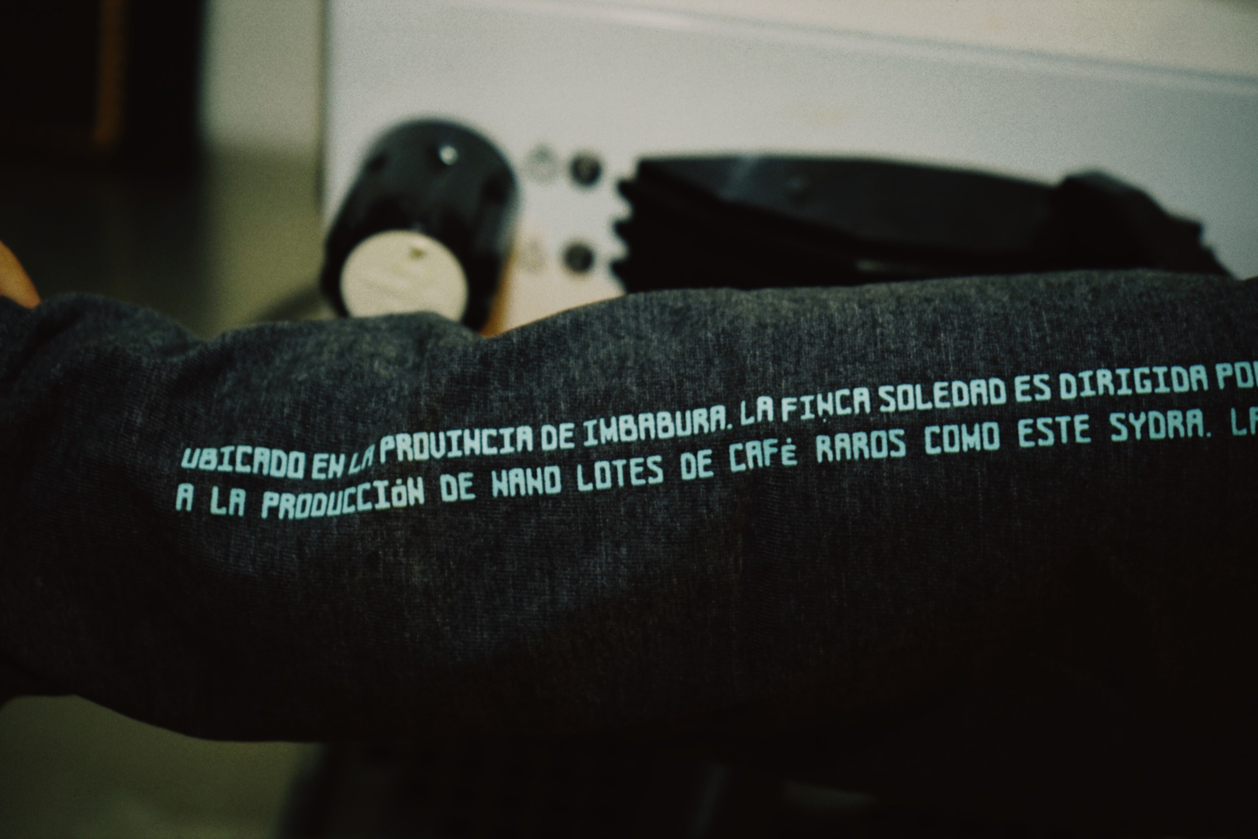 "Finca Soledad" Camisetas de caficultores del Ecuador - Colaboración con "Monva"